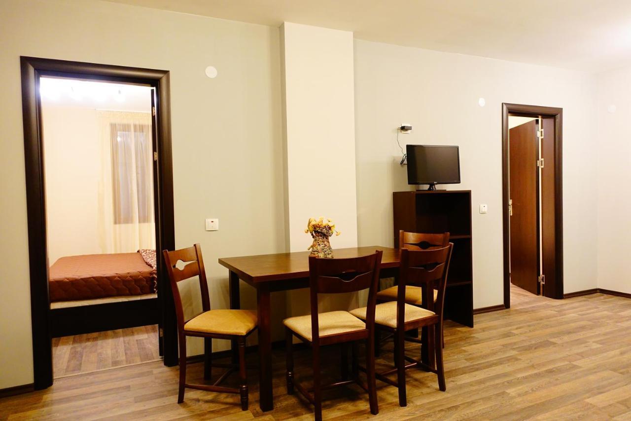 Enis Hotel С Минерален Басейн Saparewa Banja Zewnętrze zdjęcie